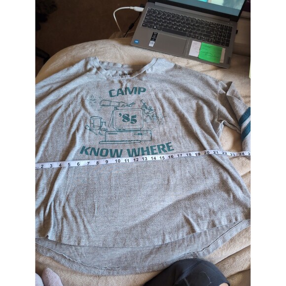 Super soft stranger things long sleeve camp know where size M/L - Picture 3 of 6